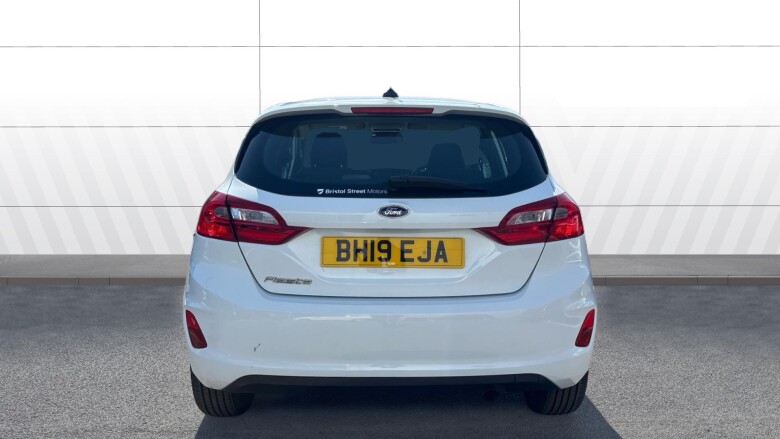 Ford Fiesta 1.1 Zetec 5dr Petrol Hatchback